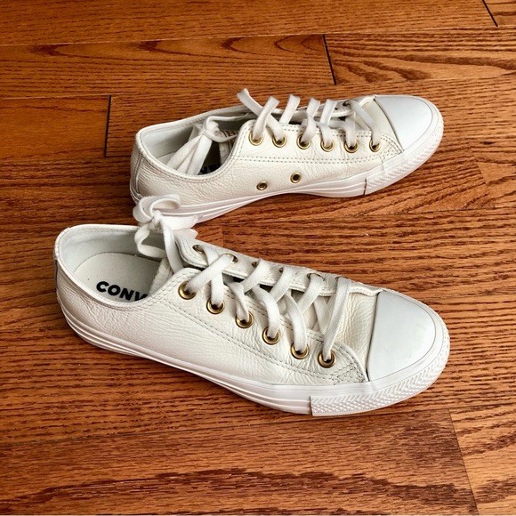 Chuck Taylor All Star Mono Leather Low Top Sneakers Egret Gold Women’s Size 7.5 - Picture 10 of 11